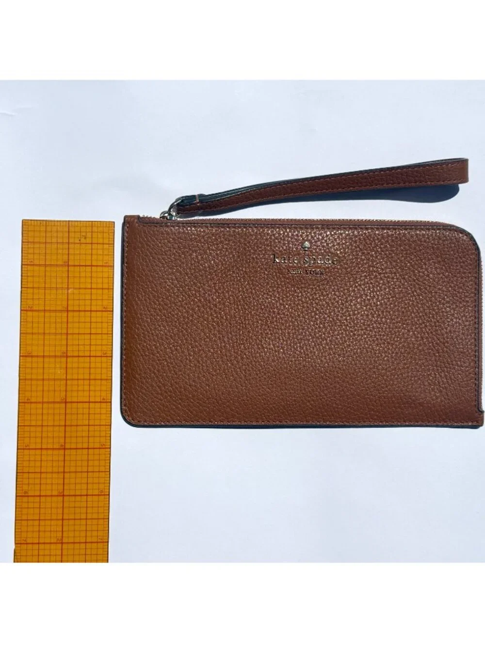 Kate Spade Lucy Pebbled Leather Medium L-zip Wristlet Wallet NWT
